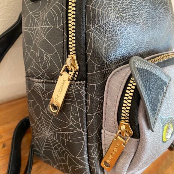 Betsey Johnson Halloween Vampire Cat Kitsch Mini Backpack - Picture 5 of 11